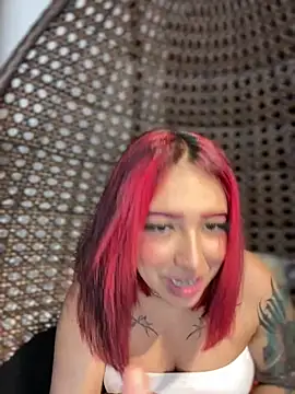 Snapshot of Scarlett-LS chatting on February 2025 03:18:02 AM Scarlett-LS online show from February 2025 03:18:02 AM