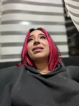 Snapshot of Scarlett-LS chatting on February 2025 03:55:02 AM Scarlett-LS online show from February 2025 03:55:02 AM