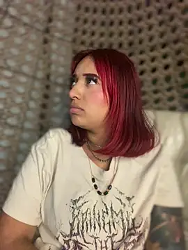 Snapshot of Scarlett-LS chatting on March 2025 05:50:02 AM Scarlett-LS online show from March 2025 05:50:02 AM