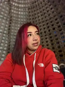 Snapshot of Scarlett-LS chatting on March 2025 06:20:02 AM Scarlett-LS online show from March 2025 06:20:02 AM