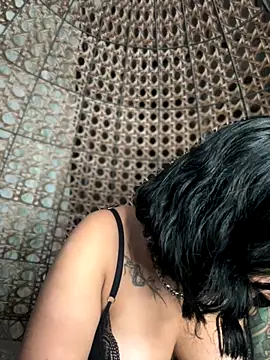 Snapshot of Scarlett-LS chatting on October 2025 02:00:01 AM Scarlett-LS online show from October 2025 02:00:01 AM