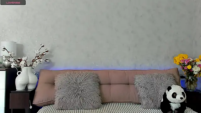 Tina Mart online show from October 2025 10:55:01 AM