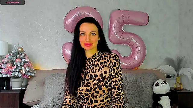 Tina Mart online show from December 2025 08:41:01 AM