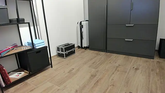 Snapshot of molicaremolicare chatting on February 2026 05:35:01 AM molicaremolicare online show from February 2026 05:35:01 AM