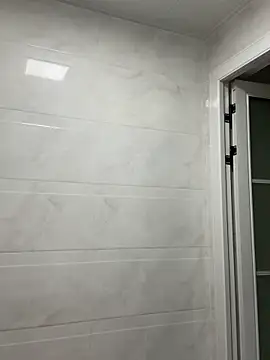 Snapshot of jinj-a chatting on February 2025 10:40:02 AM jinj-a online show from February 2025 10:40:02 AM