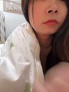 Snapshot of jinj-a chatting on March 2025 07:19:01 AM jinj-a online show from March 2025 07:19:01 AM