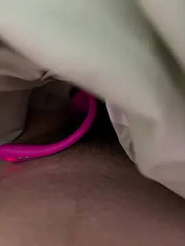 Snapshot of jinj-a chatting on March 2025 12:46:01 PM jinj-a online show from March 2025 12:46:01 PM