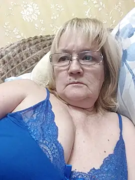 Snapshot of Violet5364 chatting on January 2026 08:36:02 PM Violet5364 online show from January 2026 08:36:02 PM