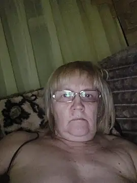 Snapshot of Violet5364 chatting on May 2026 08:47:02 PM Violet5364 online show from May 2026 08:47:02 PM