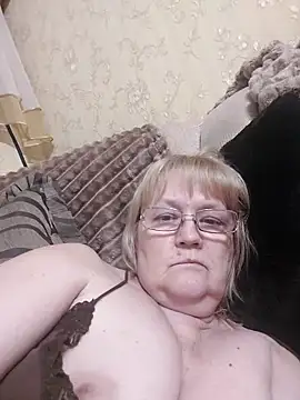 Snapshot of Violet5364 chatting on July 2026 09:02:01 PM Violet5364 online show from July 2026 09:02:01 PM