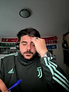 Sex-10-10 online show from October 2025 02:43:02 PM