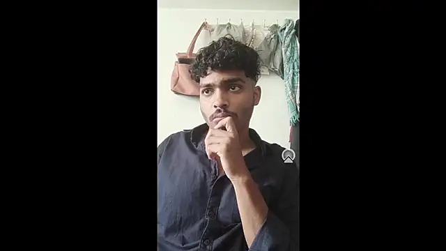 Snapshot of Harsh424242 chatting on March 2025 07:32:01 AM Harsh424242 online show from March 2025 07:32:01 AM