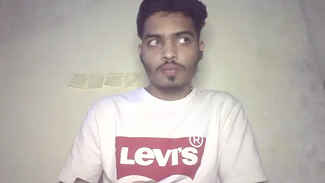 Snapshot of Harsh424242 chatting on December 2025 08:40:02 AM Harsh424242 online show from December 2025 08:40:02 AM