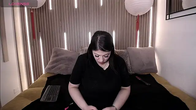 Stefy Harris online show from June 2026 03:27:02 AM