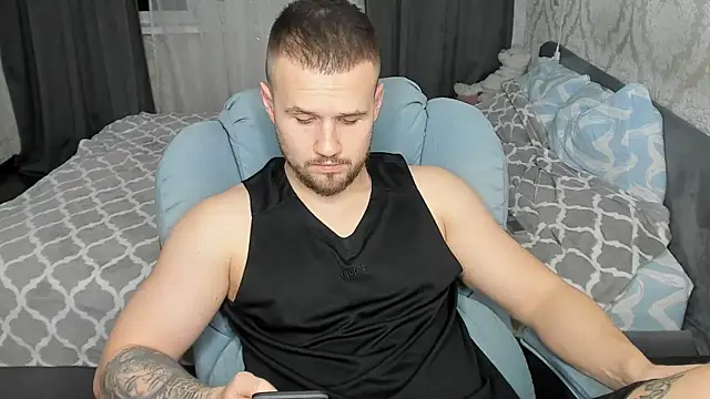 Vladik b online show from February 2025 09:25:02 PM