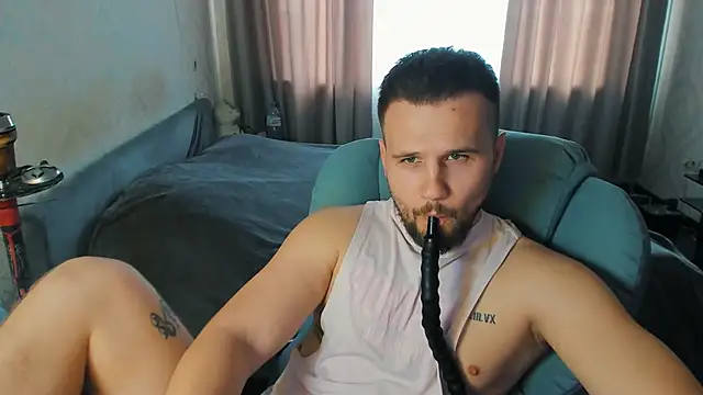 Vladik b online show from June 2026 03:49:01 PM