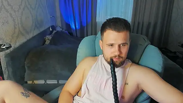 Vladik b online show from June 2026 06:07:01 PM