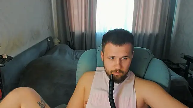 Vladik b online show from June 2026 05:28:02 PM