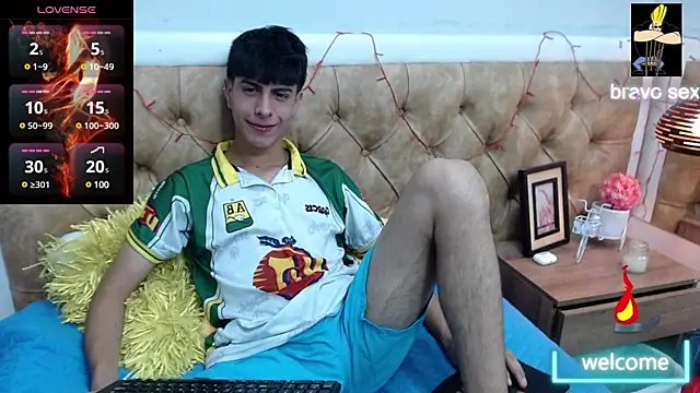 Estiv18  online show from March 2025 02:12:02 AM