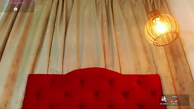 katha Crawford online show from March 2026 07:18:02 PM