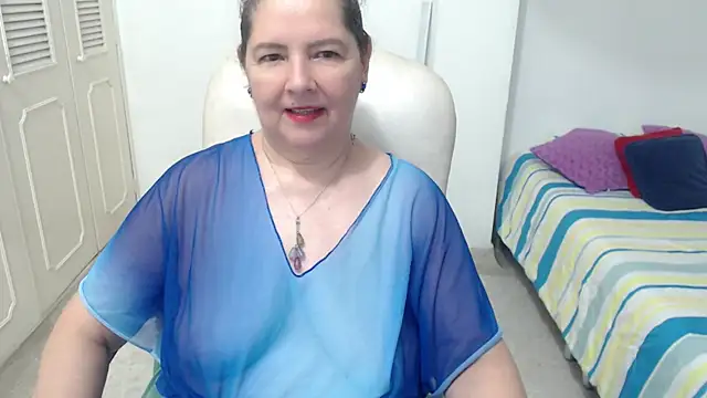 leonela 69 online show from May 2026 10:39:01 PM