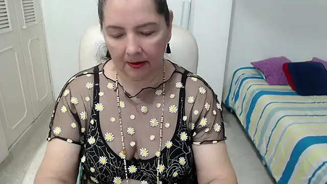 leonela 69 online show from May 2026 11:11:01 PM