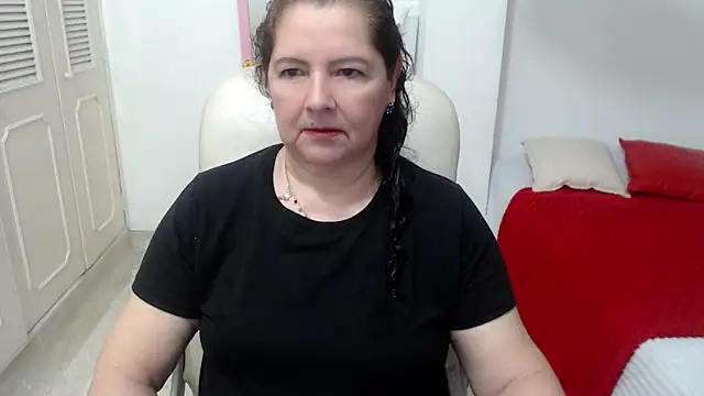 leonela 69 online show from June 2026 12:23:01 AM