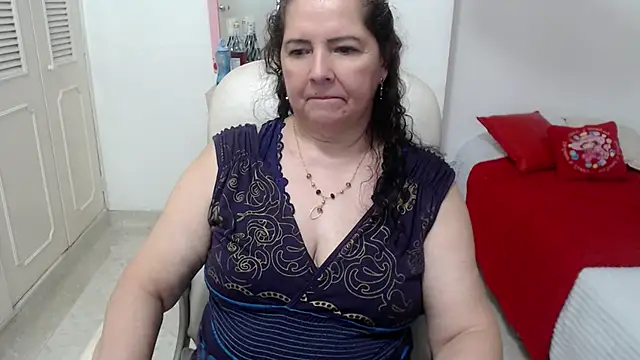 leonela 69 online show from June 2026 10:53:02 AM