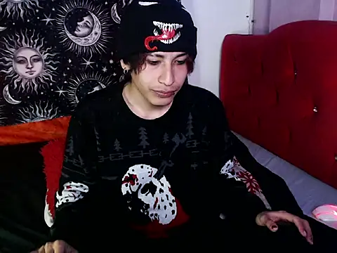 Alien Twink online show from October 2025 11:41:02 AM