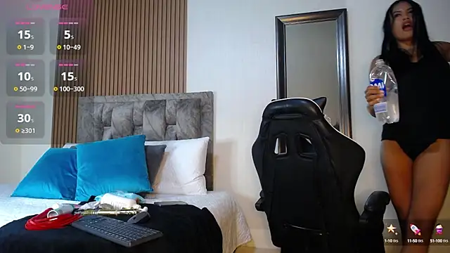 Snapshot of natasha_steele chatting on March 2025 08:43:01 PM natasha steele online show from March 2025 08:43:01 PM