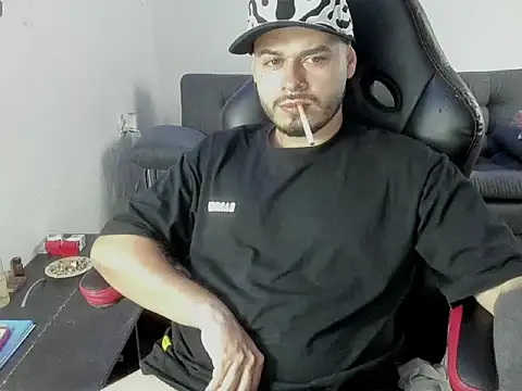 ragnar lothbrok777 online show from January 2026 08:12:01 PM