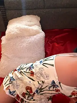 ZafiroKlein online show from September 2025 09:31:01 PM