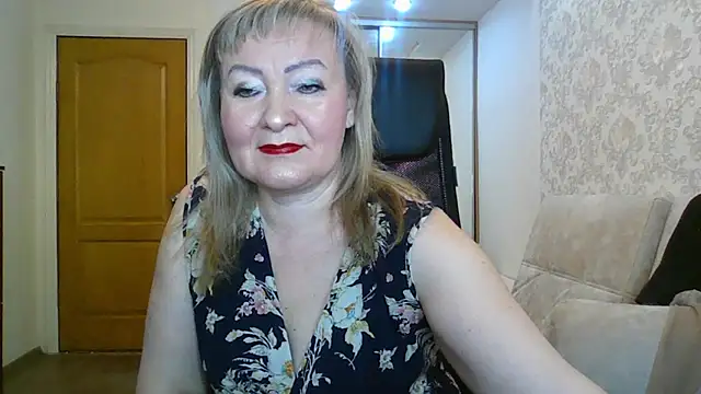 Victoria secrets  online show from November 2025 04:01:01 AM