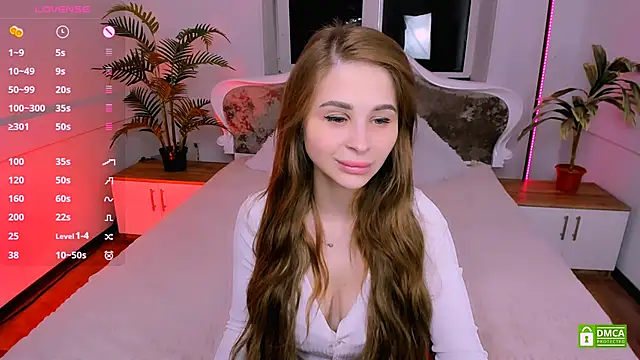 EvaRodi online show from October 2025 09:00:02 PM