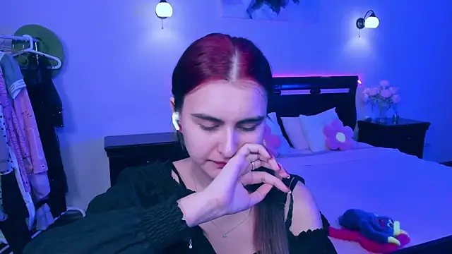 GabriellaMays online show from March 2025 08:18:01 AM