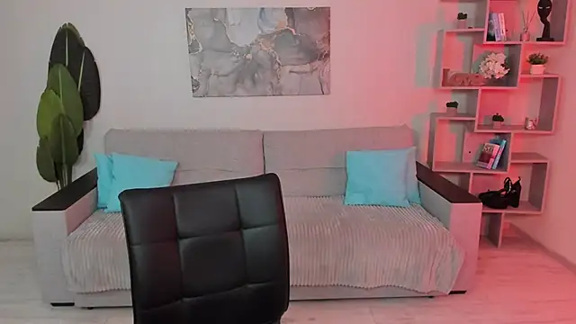 GabriellaMays online show from April 2026 05:12:02 AM