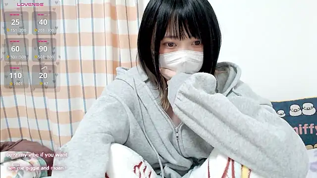 Snapshot of FUYU_rain chatting on December 2025 12:49:02 AM FUYU rain online show from December 2025 12:49:02 AM