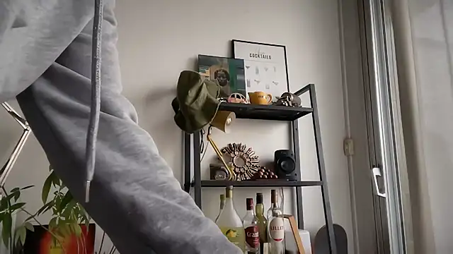 MikymikeBBWD online show from November 2025 10:47:01 AM