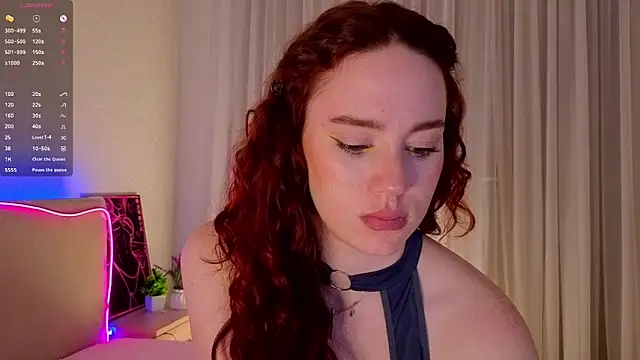 Snapshot of StacyWatts chatting on April 2026 08:32:02 PM StacyWatts online show from April 2026 08:32:02 PM