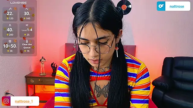 NATTROSE TAY online show from September 2025 11:12:01 AM