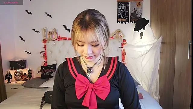 Julieta priv online show from October 2025 02:36:02 PM