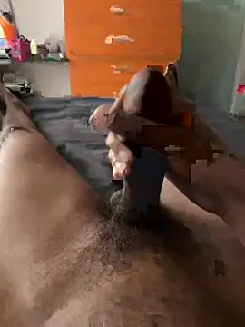 Snapshot of papibbc6989 chatting on February 2025 04:54:01 AM papibbc6989 online show from February 2025 04:54:01 AM