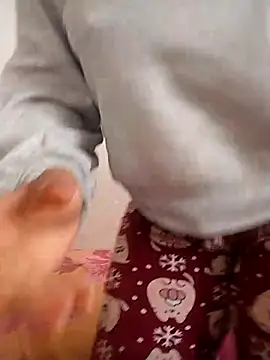 Snapshot of Dalou3a-69 chatting on February 2025 05:09:02 PM Dalou3a-69 online show from February 2025 05:09:02 PM