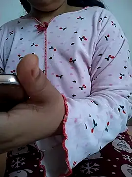 Snapshot of Dalou3a-69 chatting on March 2025 10:36:02 AM Dalou3a-69 online show from March 2025 10:36:02 AM