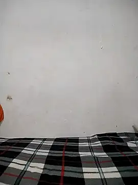 Snapshot of Dalou3a-69 chatting on March 2025 12:04:01 AM Dalou3a-69 online show from March 2025 12:04:01 AM