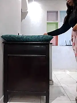 Snapshot of Dalou3a-69 chatting on January 2026 12:32:02 PM Dalou3a-69 online show from January 2026 12:32:02 PM