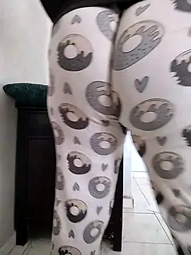 Snapshot of Dalou3a-69 chatting on February 2026 11:47:02 AM Dalou3a-69 online show from February 2026 11:47:02 AM