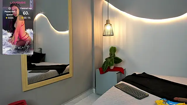 Snapshot of lucelly_15 chatting on September 2025 11:54:02 AM lucelly 15 online show from September 2025 11:54:02 AM