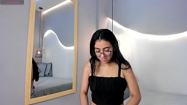 Snapshot of lucelly_15 chatting on September 2025 11:55:02 AM lucelly 15 online show from September 2025 11:55:02 AM