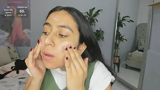 lucelly 15 online show from February 2026 11:52:01 AM